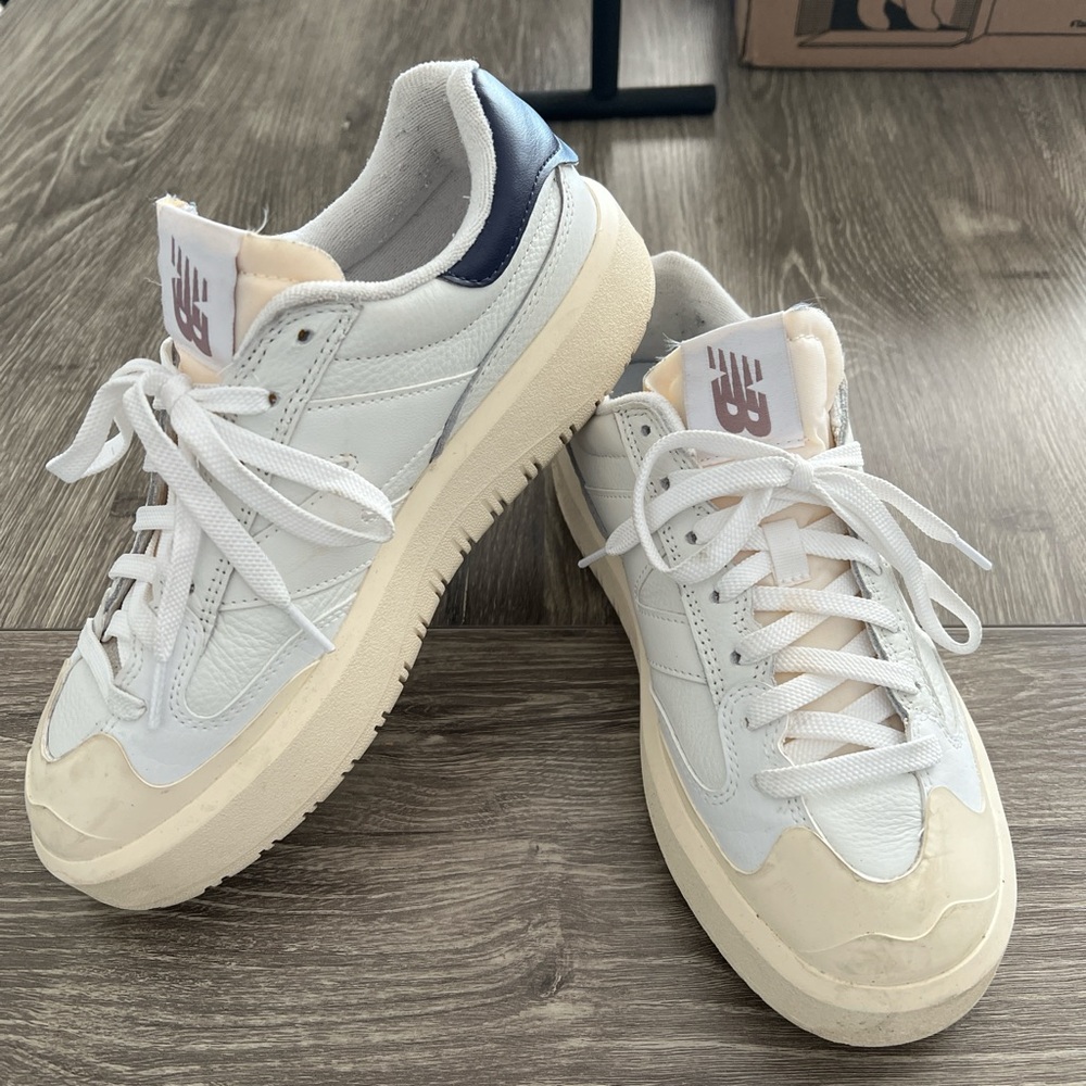 New Balance ct302